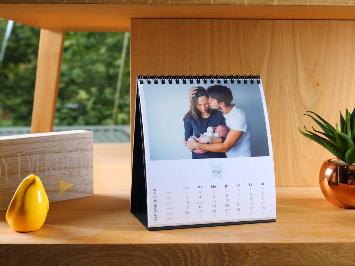 Calendrier photo cadeau : votre création personnalisée avec Photoweb